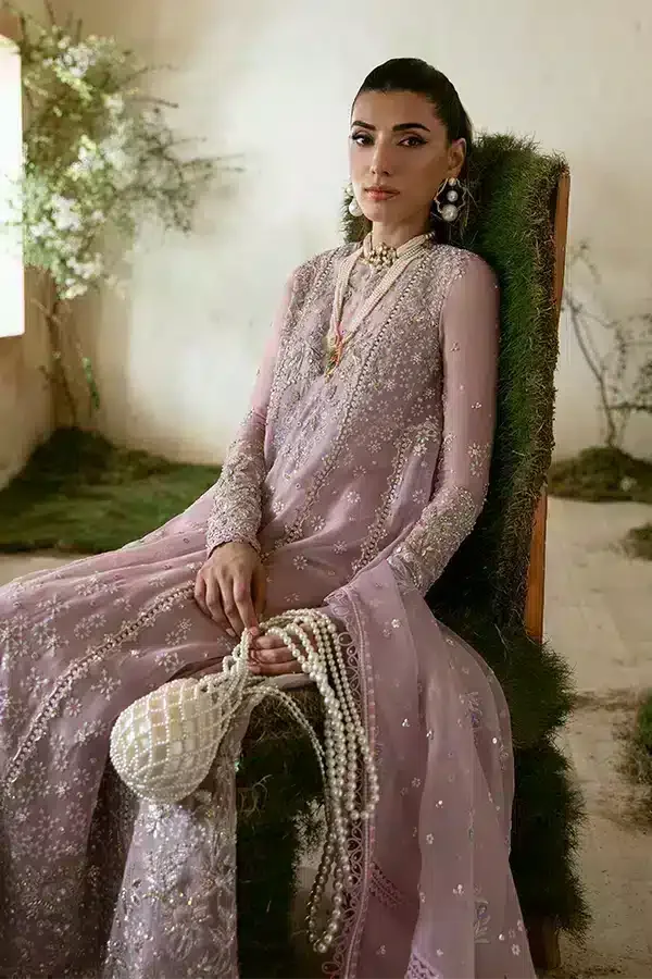 Suffuse | Freeshia Formals 23 | Raha - Aqsa Fabrics