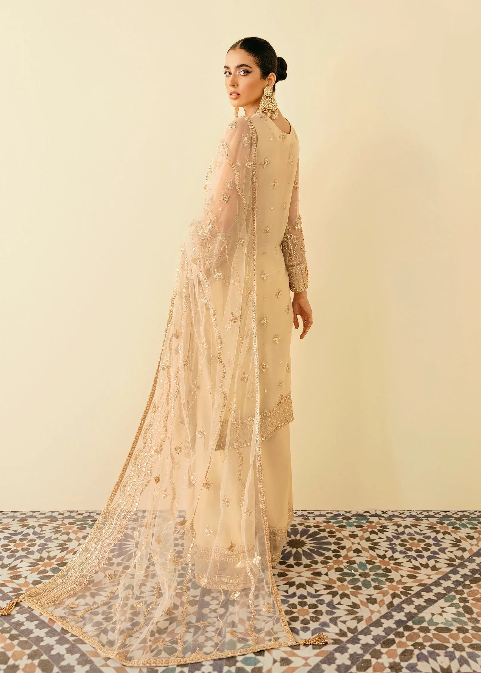 Akbar Aslam | Formals | Amazona