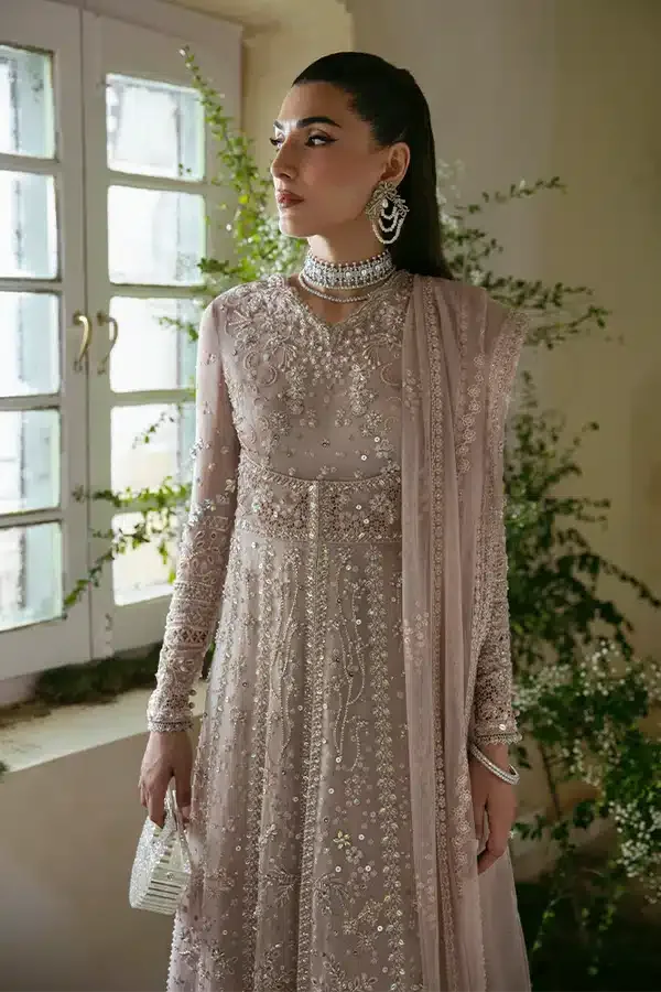 Suffuse | Freeshia Formals 23 | Laela - Aqsa Fabrics