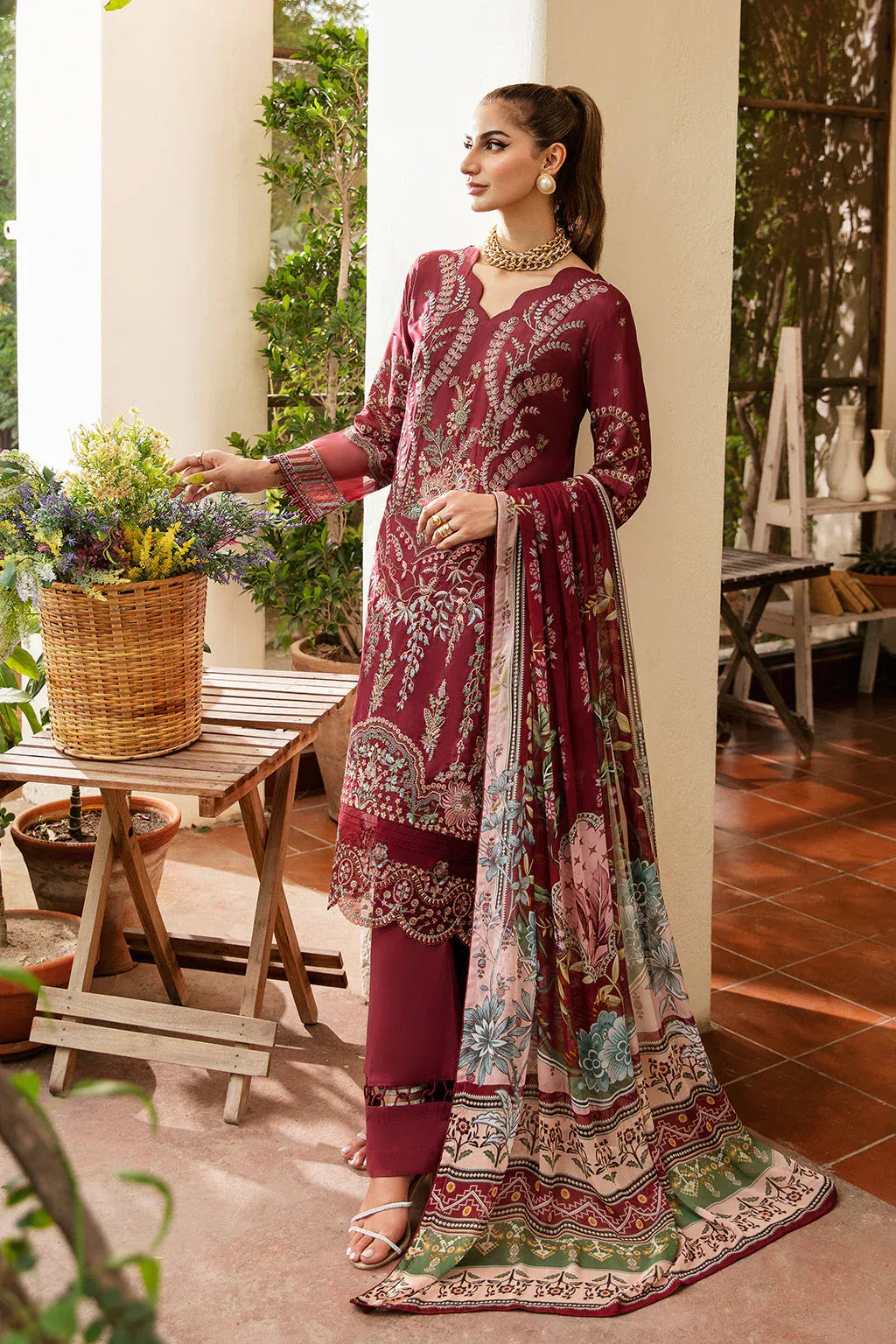 Ramsha | Luxury Lawn 24 | Y-801 - Aqsa Fabrics