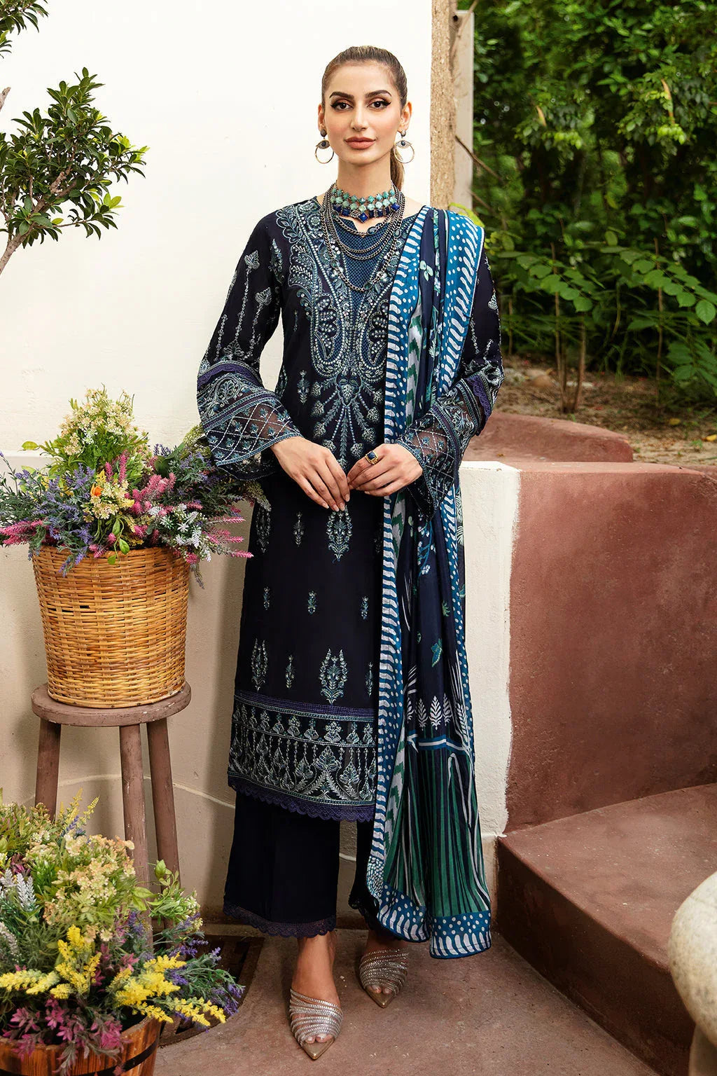 Ramsha | Luxury Lawn 24 | Y-803 - Aqsa Fabrics