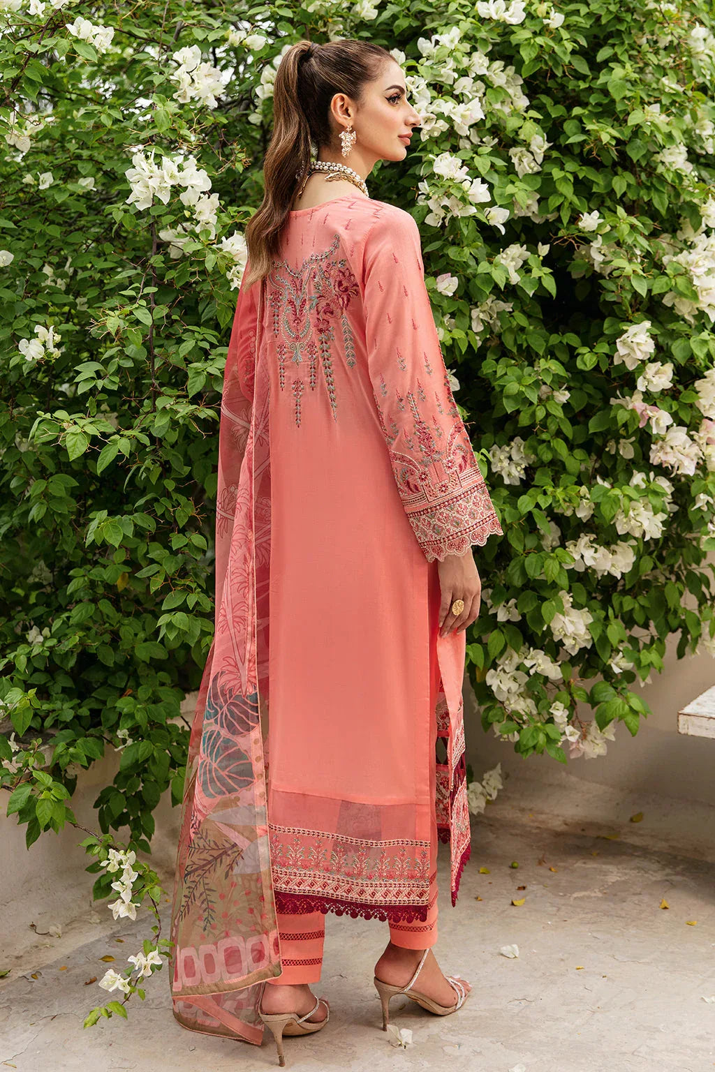 Ramsha | Luxury Lawn 24 | Y-807 - Aqsa Fabrics