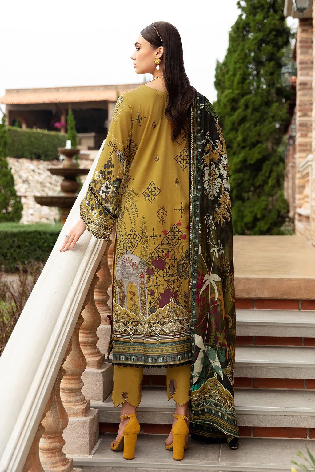 Ramsha | Riwayat Lawn Collection| Y-910 - Aqsa Fabrics