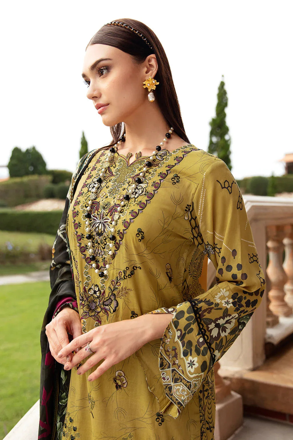 Ramsha | Riwayat Lawn Collection| Y-910 - Aqsa Fabrics