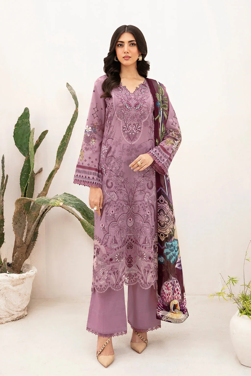 Ramsha | Mashaal Luxury Lawn | L-1103 - Aqsa Fabrics