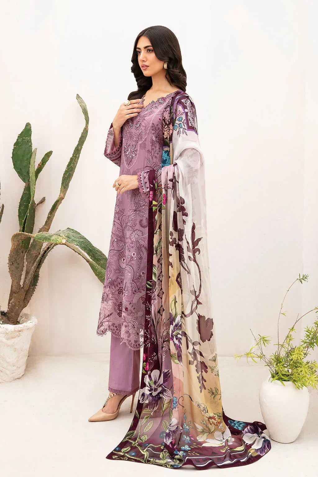 Ramsha | Mashaal Luxury Lawn | L-1103 - Aqsa Fabrics