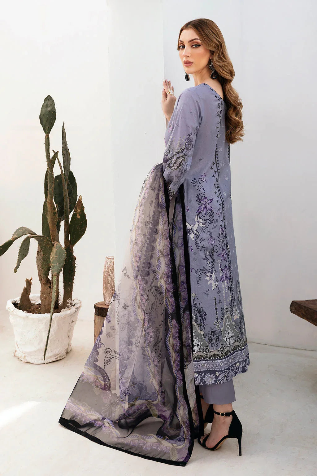 Ramsha | Ghazal Lawn 24 | G-202 - Aqsa Fabrics