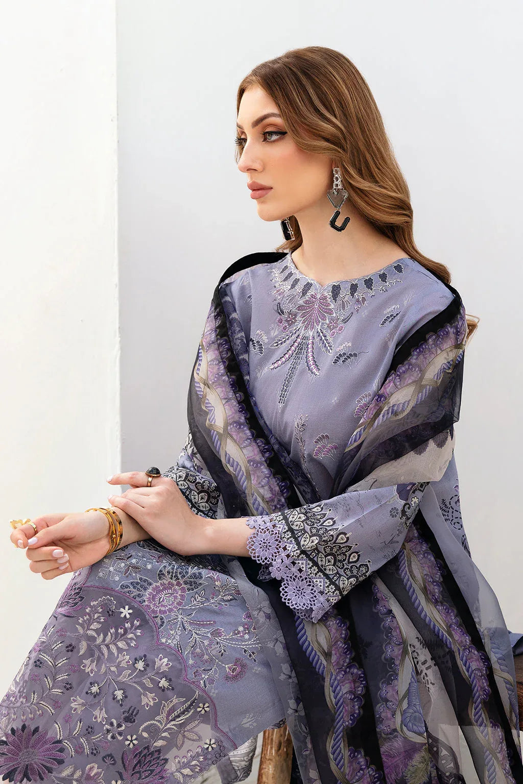 Ramsha | Ghazal Lawn 24 | G-202 - Aqsa Fabrics
