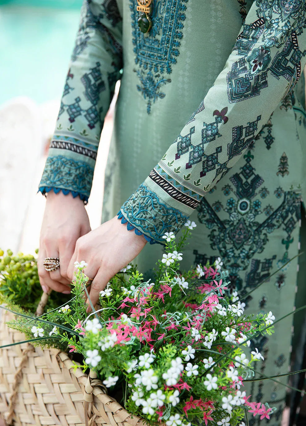 Gulaal | Summer Glow Lawn 24 | ANADIYA (GL-L-24V3-05) - Aqsa Fabrics