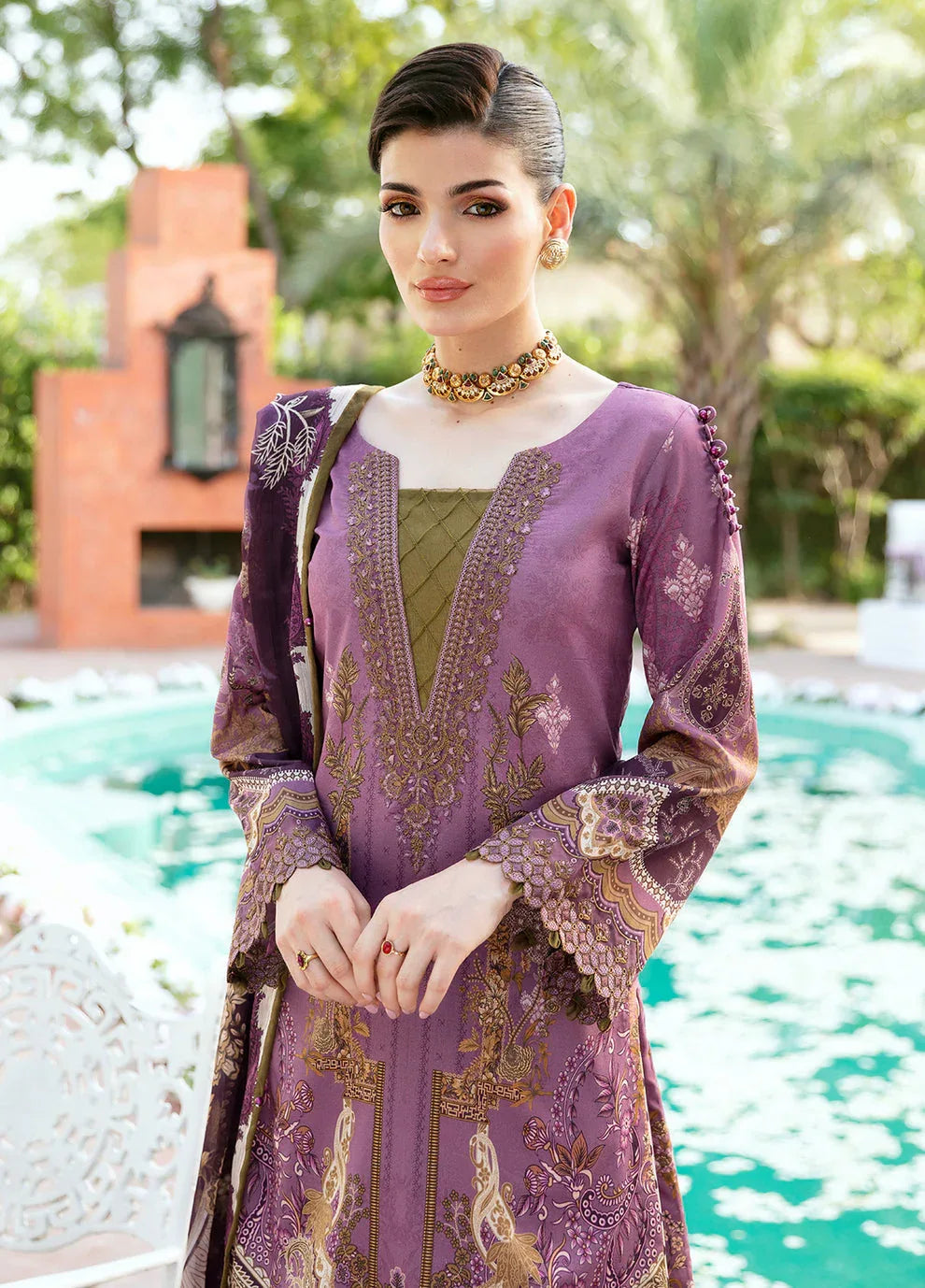 Gulaal | Summer Glow Lawn 24 | ESMERAY (GL-L-24V3-03) - Aqsa Fabrics