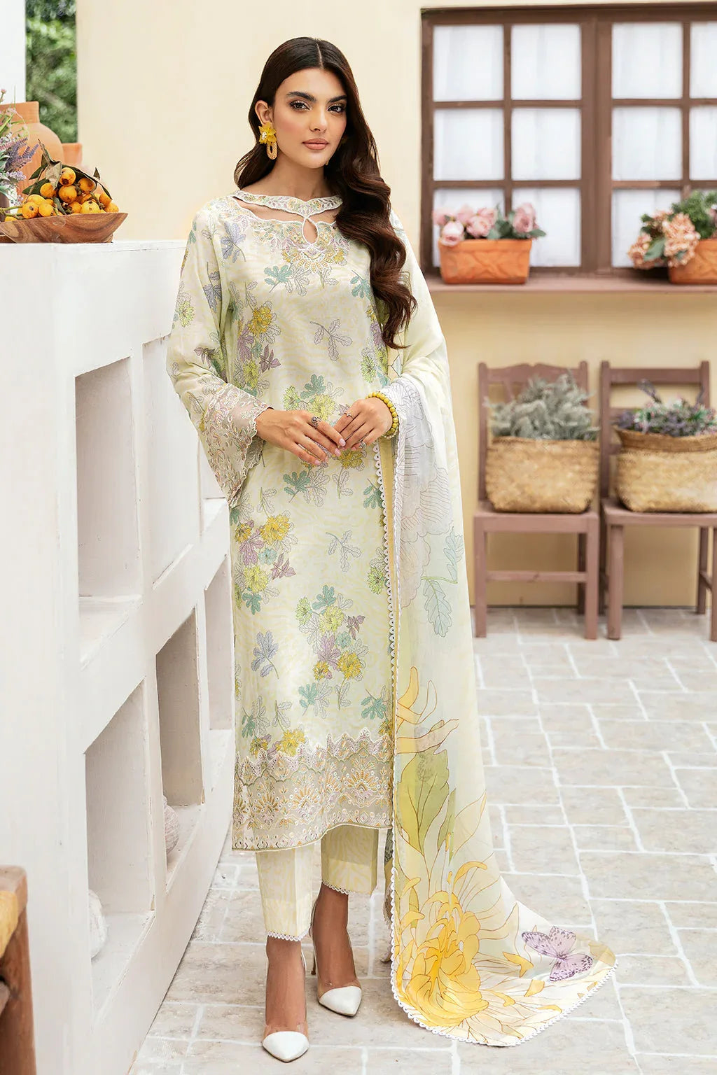 Ramsha | Rangrez Lawn Collection | N-501 - Aqsa Fabrics