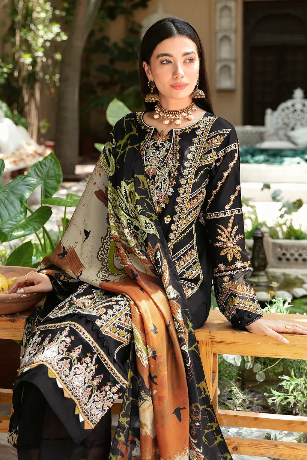 Ramsha | Luxury Lawn 24 | L-805 - Aqsa Fabrics