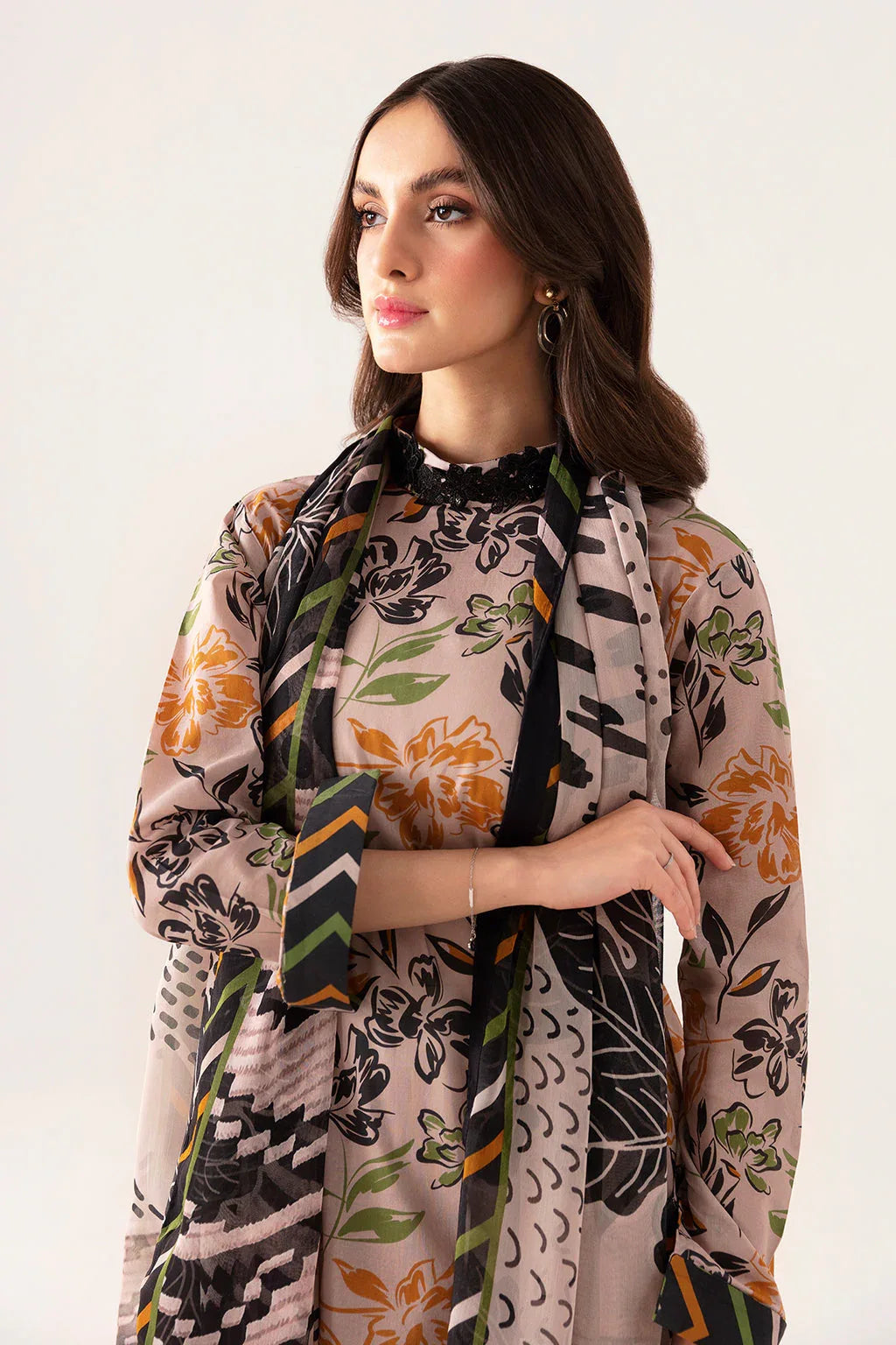Ramsha | Pinted Lawn | RP-106 - Aqsa Fabrics