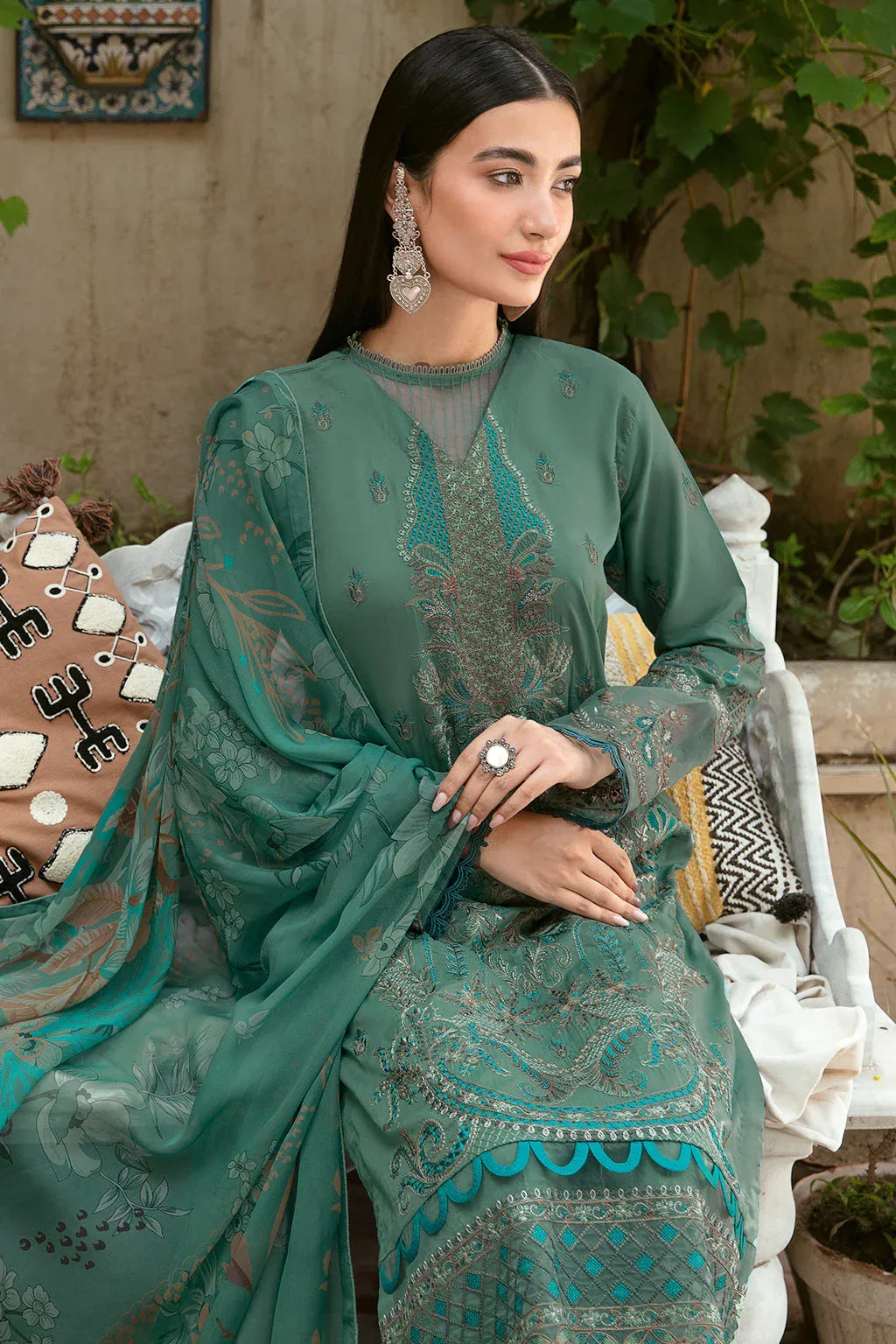 Ramsha | Luxury Lawn 24 | L-804 - Aqsa Fabrics