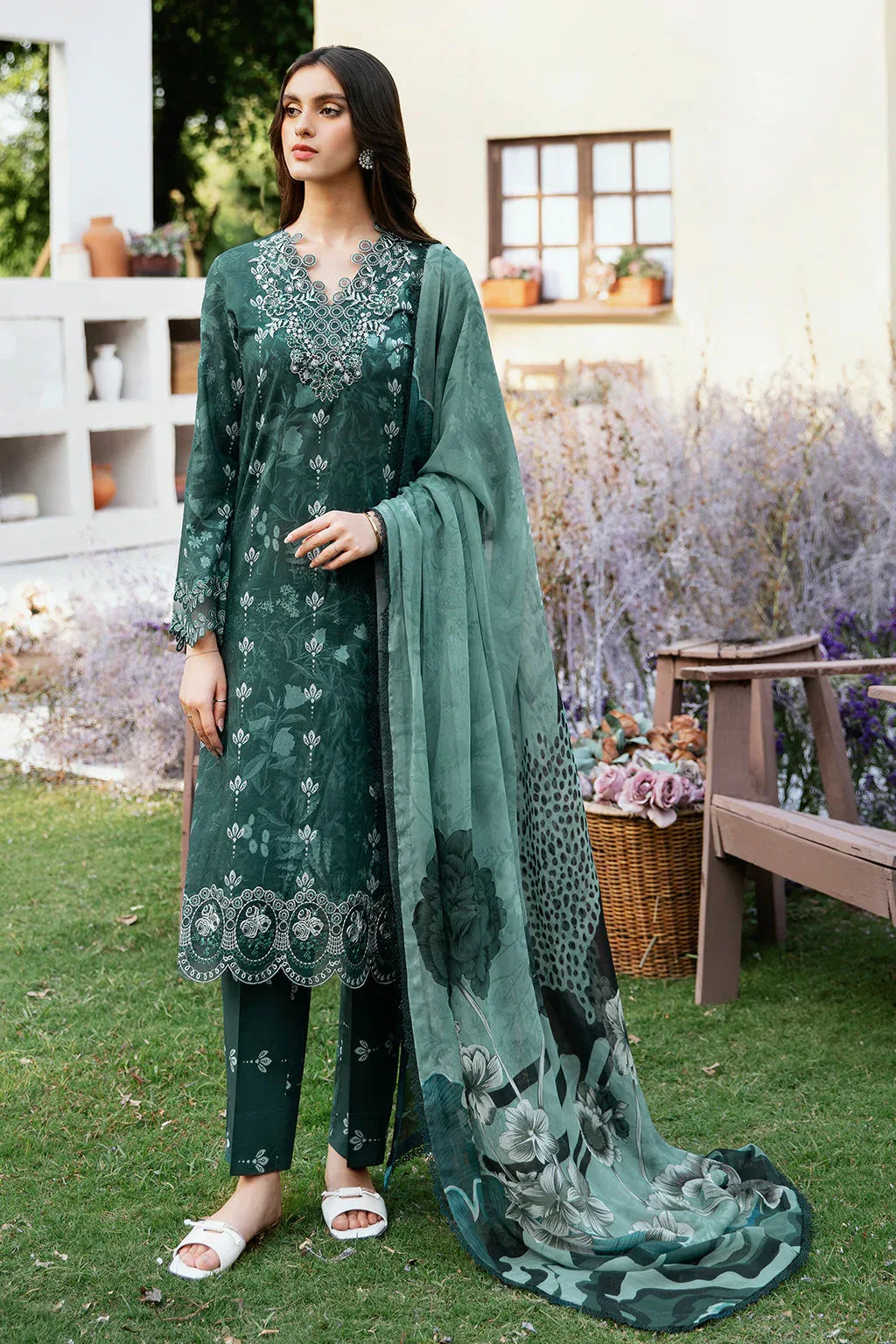 Ramsha | Rangrez Lawn Collection | N-505 - Aqsa Fabrics
