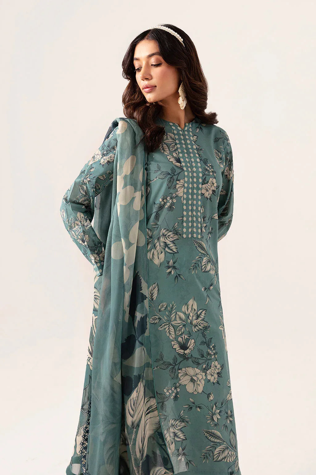Ramsha | Pinted Lawn | RP-104 - Aqsa Fabrics