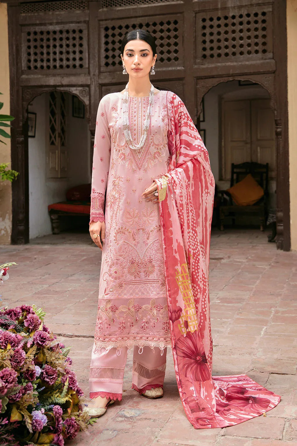 Ramsha | Luxury Lawn 24 | L-806 - Aqsa Fabrics