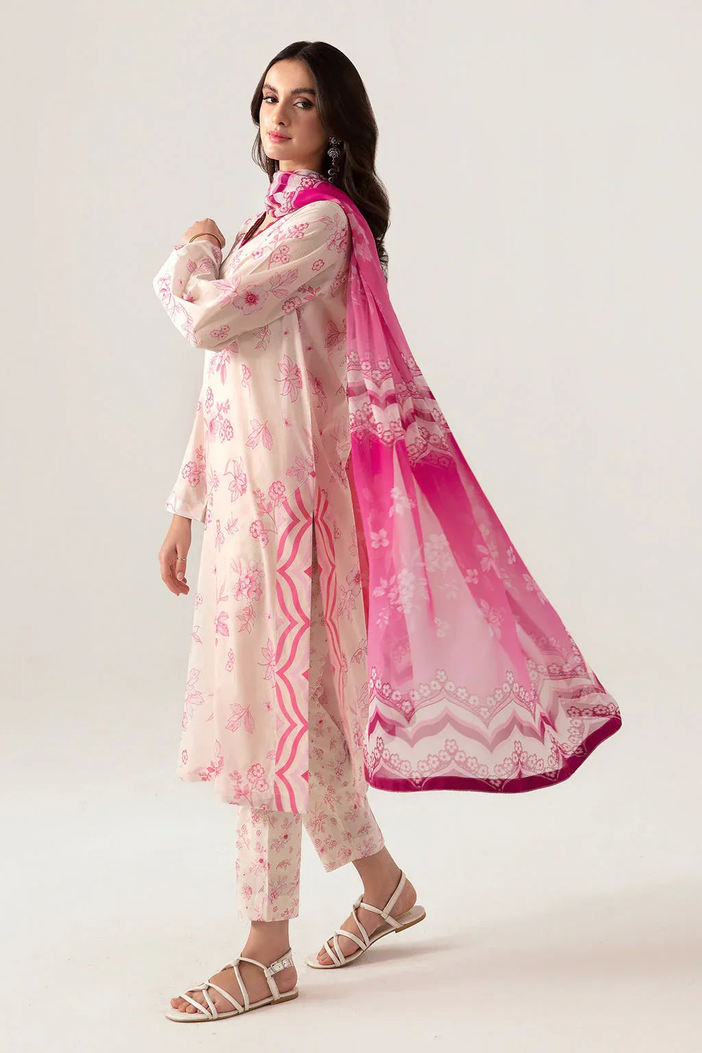 Ramsha | Pinted Lawn | RP-105 - Aqsa Fabrics