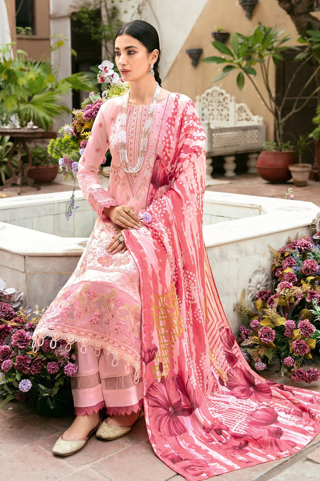 Ramsha | Luxury Lawn 24 | L-806 - Aqsa Fabrics