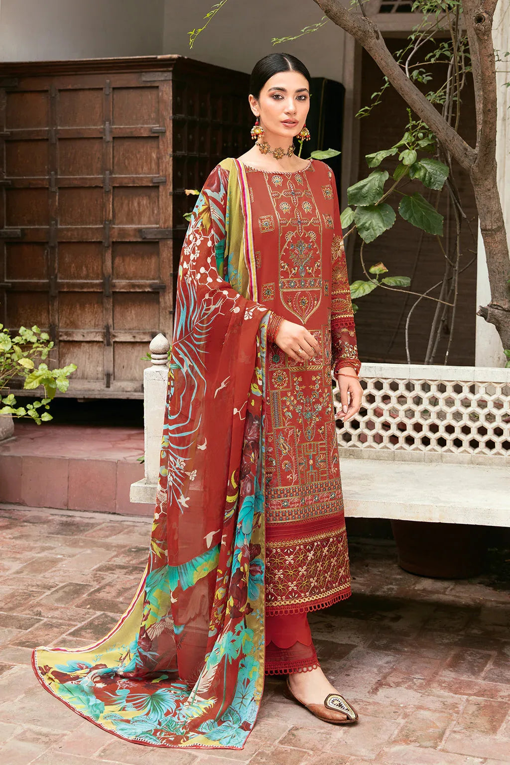 Ramsha | Mashaal Luxury Lawn | L-810 - Aqsa Fabrics