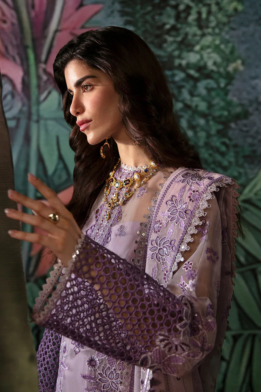 Afrozeh | La Fuchsia Festive 24 | Helen - Aqsa Fabrics