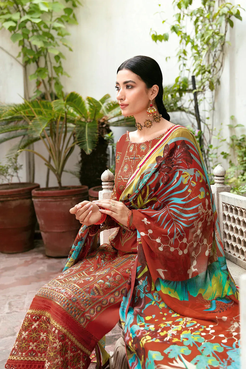 Ramsha | Mashaal Luxury Lawn | L-810 - Aqsa Fabrics