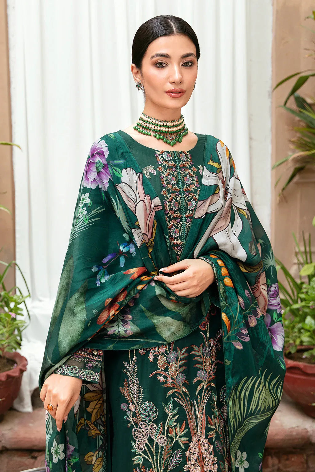 Ramsha | Luxury Lawn 24 | L-801 - Aqsa Fabrics