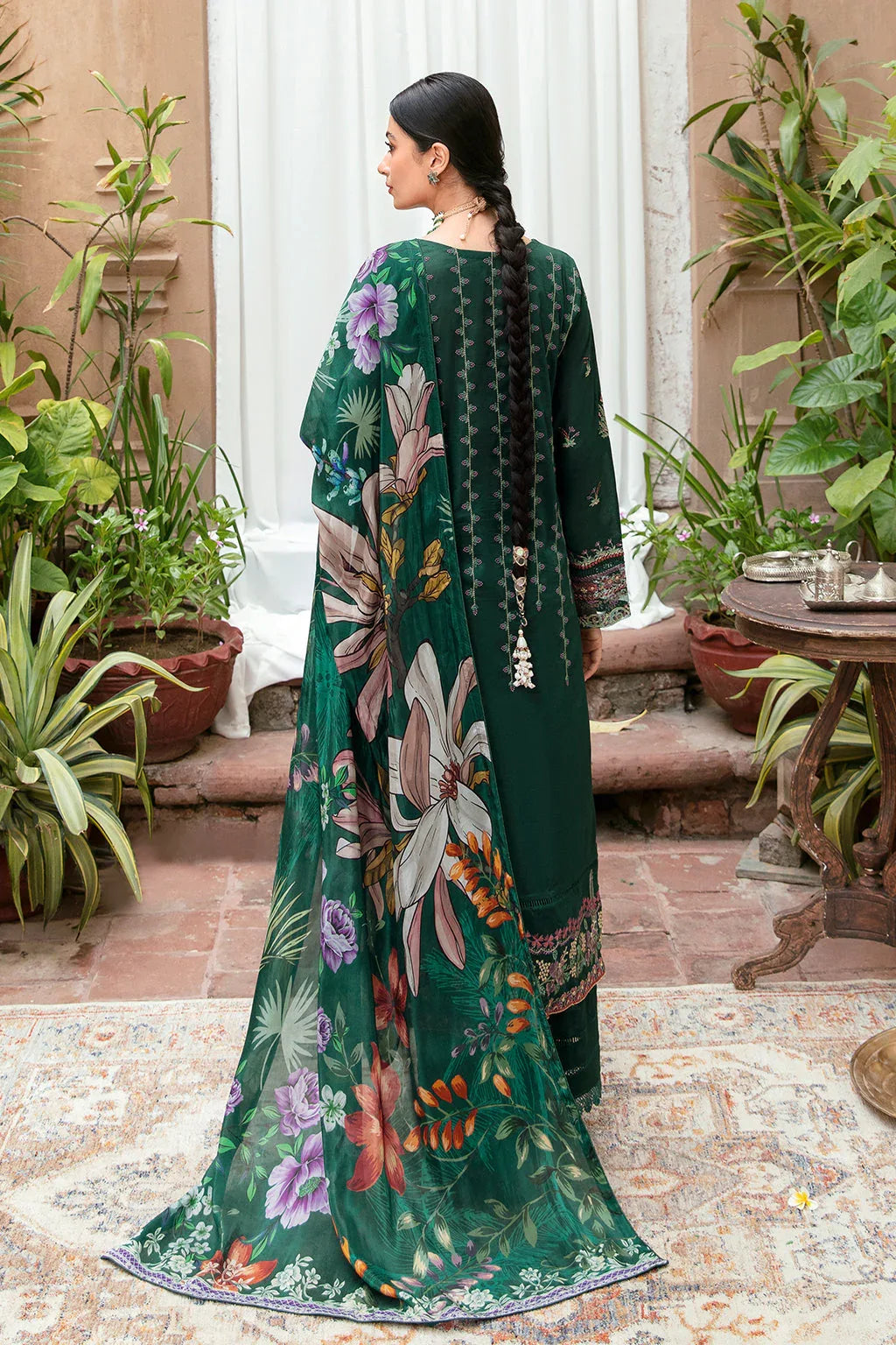 Ramsha | Luxury Lawn 24 | L-801 - Aqsa Fabrics