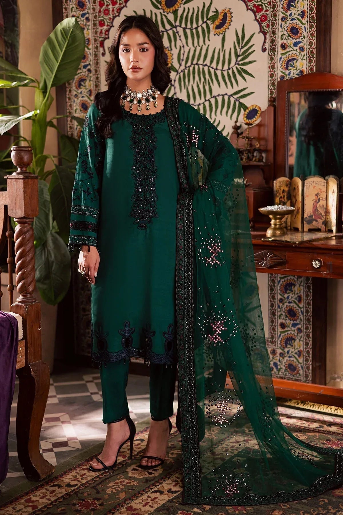 Nureh | Nur Mahal | NE-196 - Aqsa Fabrics