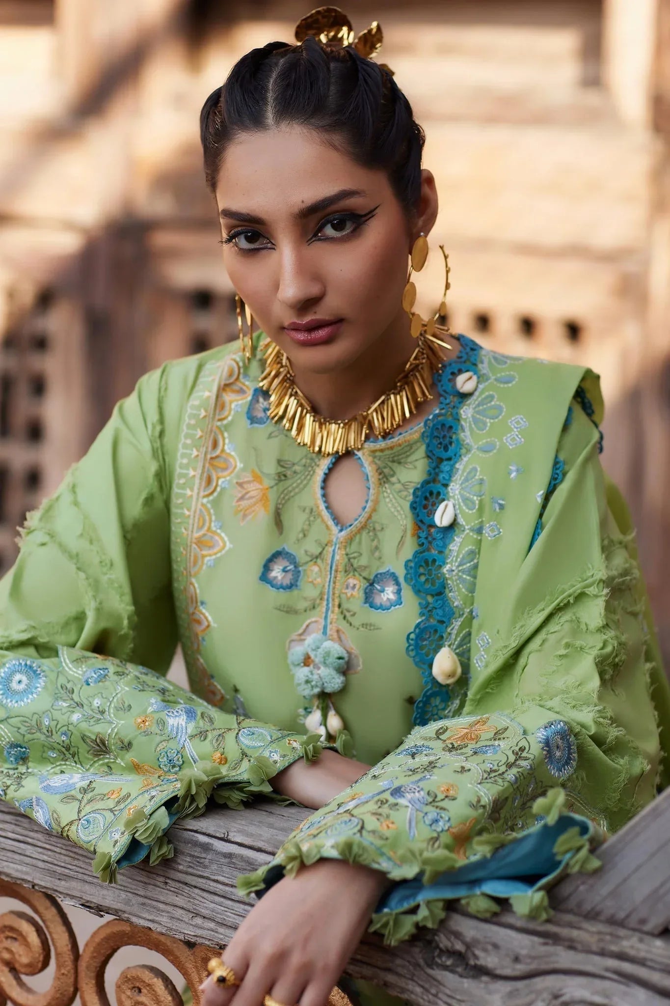 Elan | Luxury Lawn 25 | ISLA BLEU (EL25-11 B) - Aqsa Fabrics