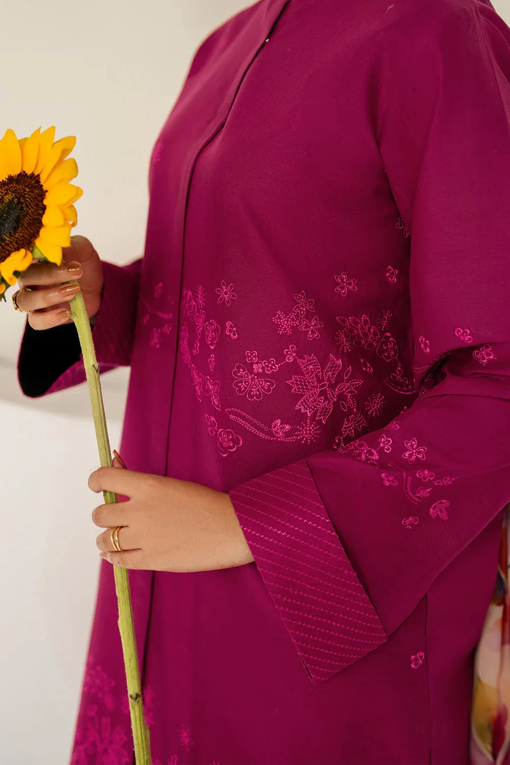 Farasha | Thread Lines Embroidered | Fuchsia Fern - Aqsa Fabrics