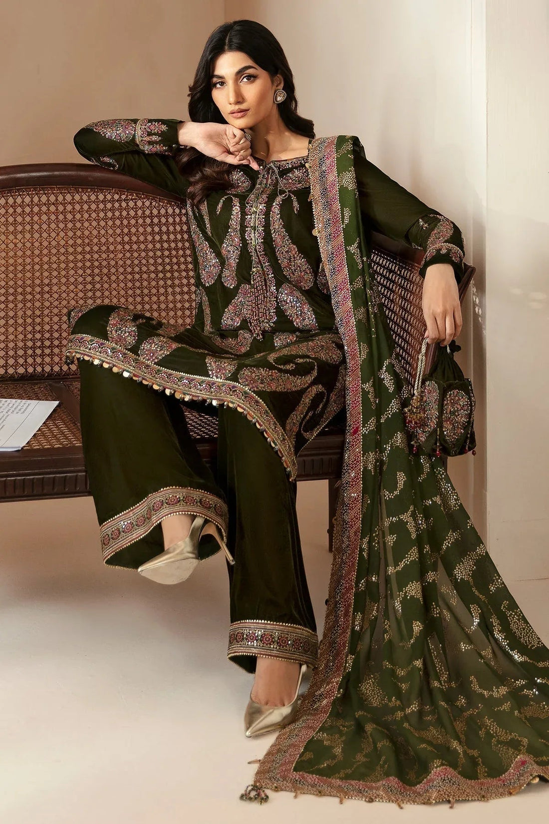 Jazmin | Velvet Edit 24 | Velvet Formal VF-2023 - Aqsa Fabrics