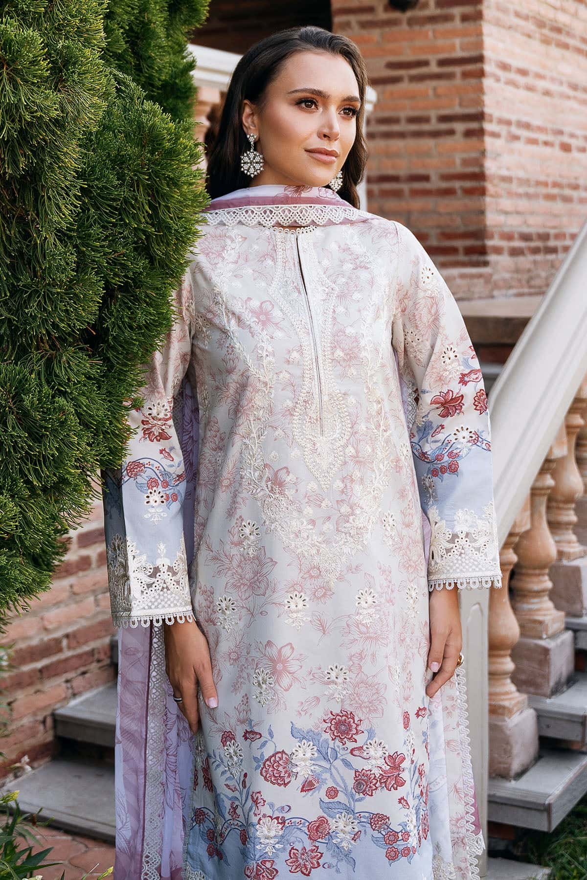 Afrozeh | Damask The Holiday Edit 25 | Opaline B - Aqsa Fabrics