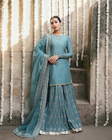 Faiza Saqlain | Zimmal Formals | Tisha