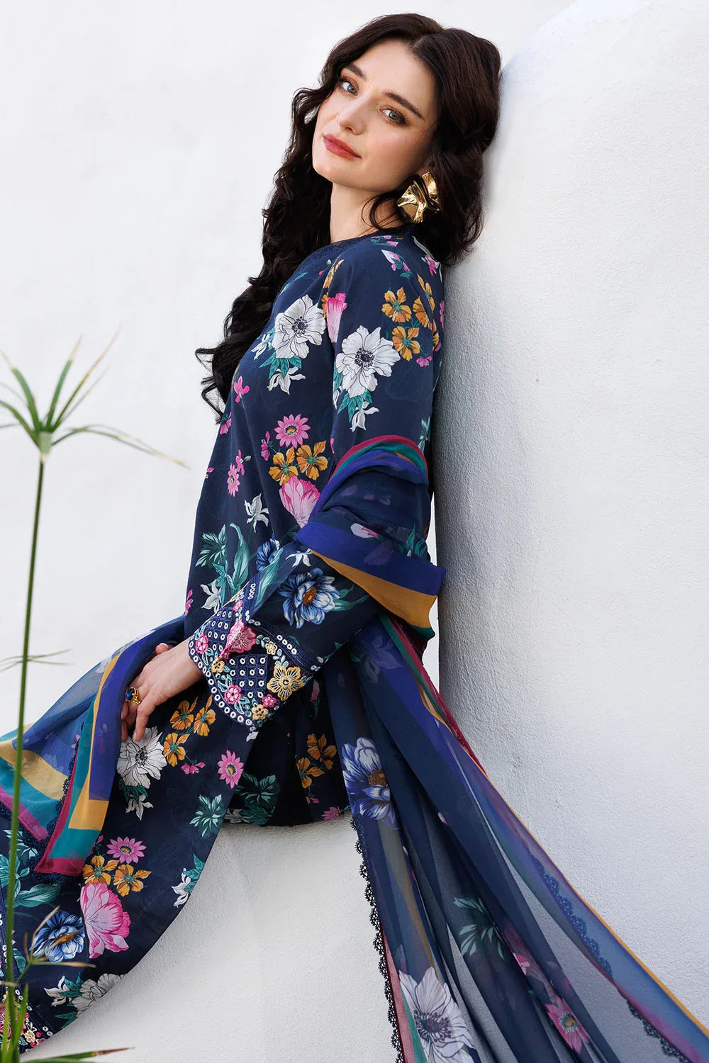 Farasha | Printed Essentials | Floral Stardust - Aqsa Fabrics