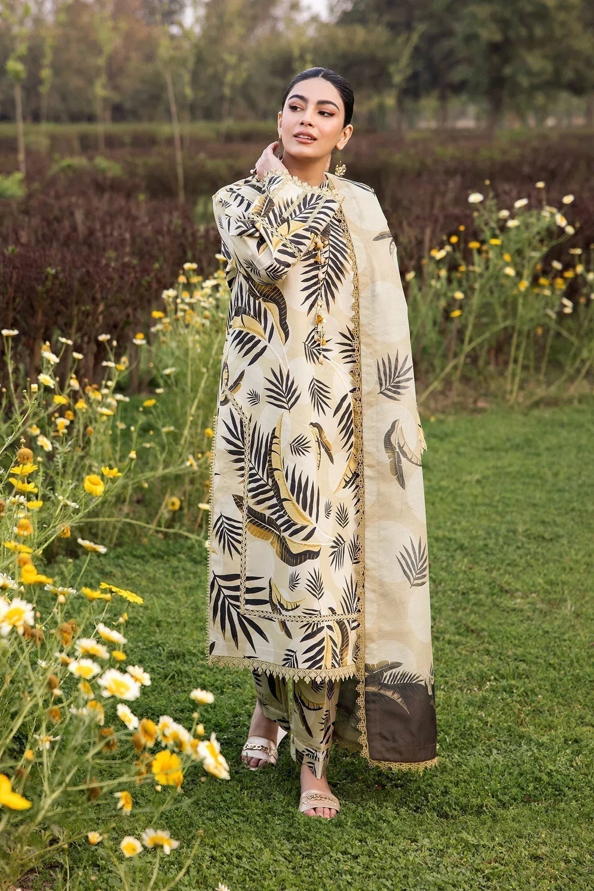 Alizeh | Sheen Lawn Prints 24 | DAFFODIL - Aqsa Fabrics