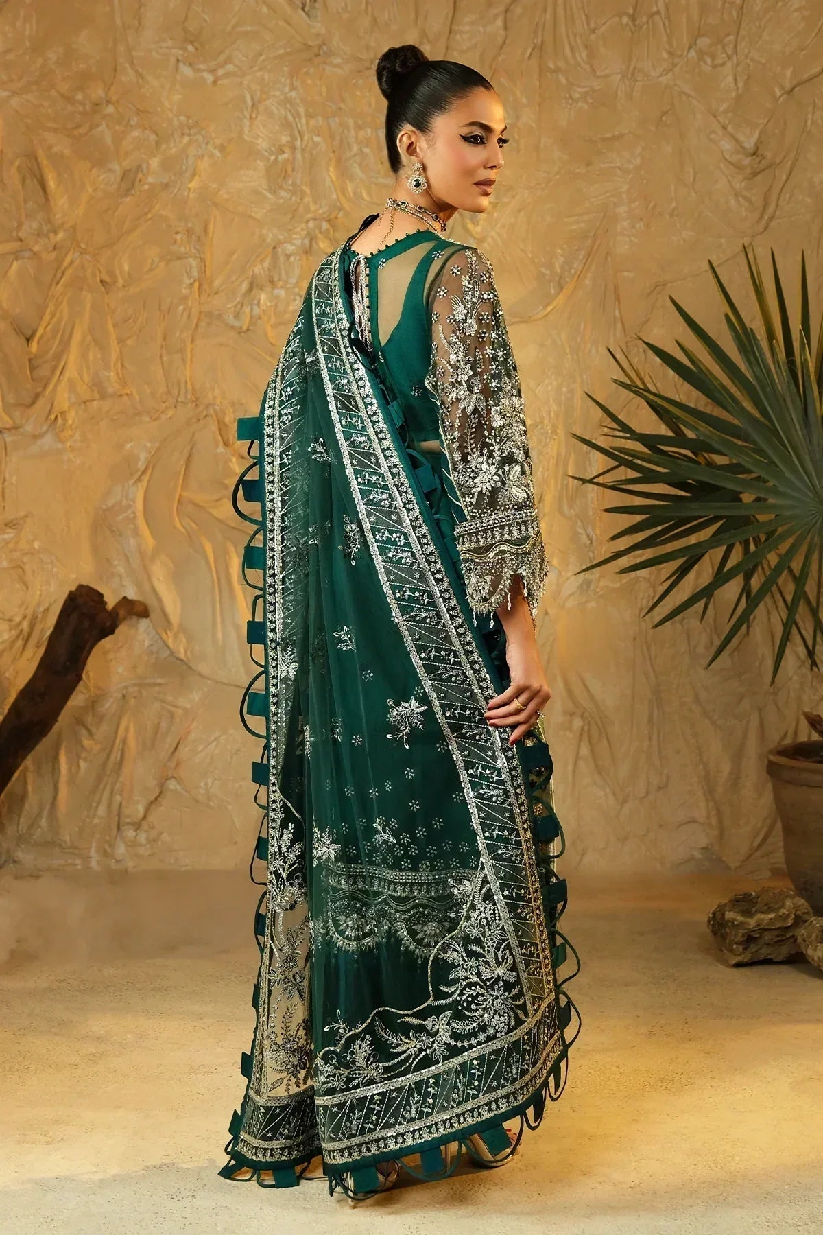 Mina Kashif | Kahani Luxury Formals 23 | Dastan - Aqsa Fabrics