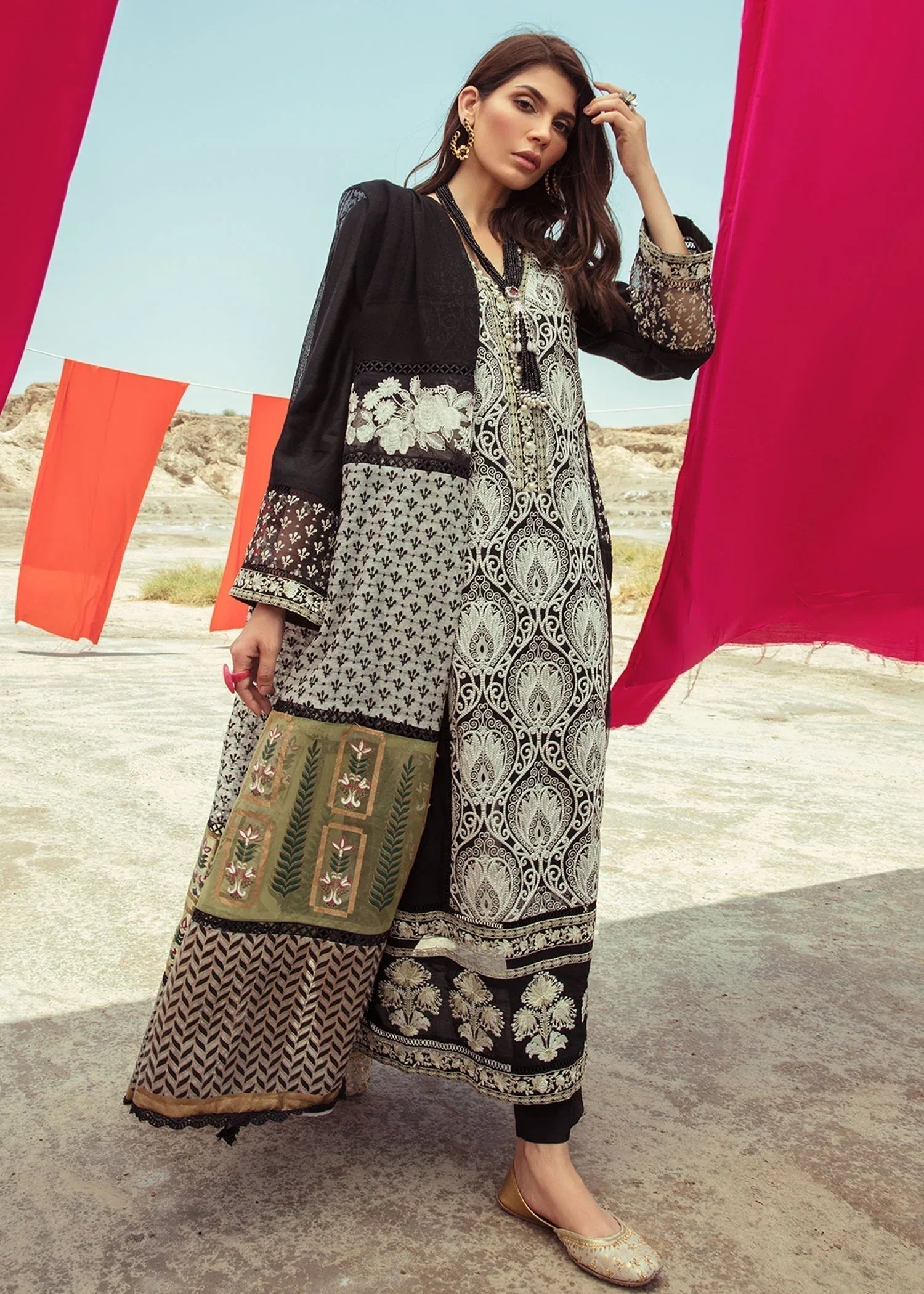 Saira Shakira | Luxury Pret | Black Beauty - Aqsa Fabrics