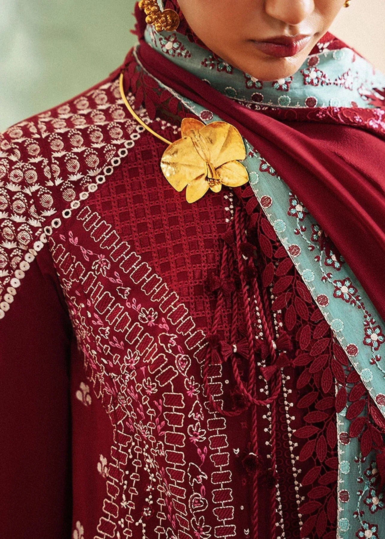 Suffuse | Luxury Lawn 25 | INEESA - Aqsa Fabrics