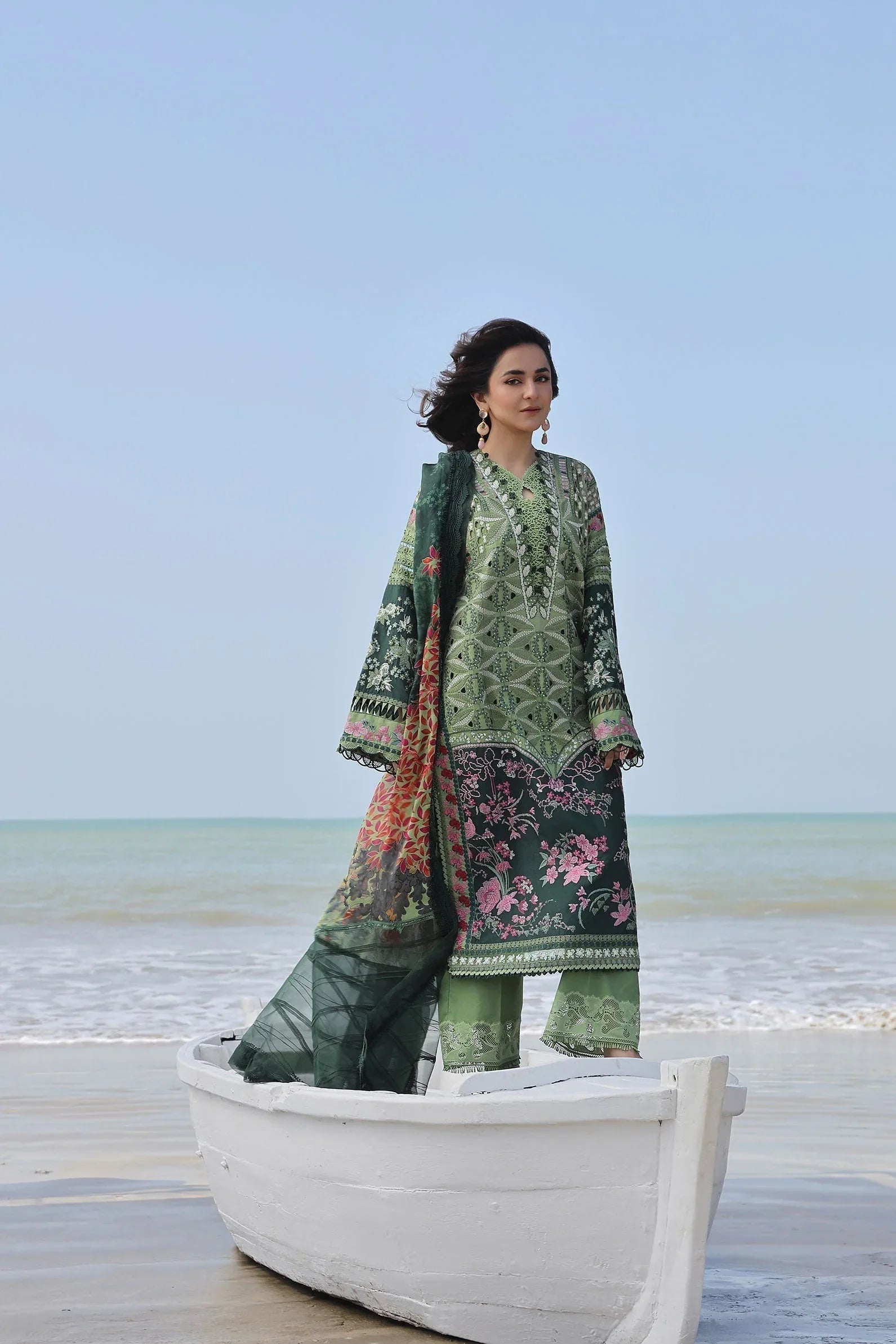 Maryam Hussain | Luxury Lawn 24 | GARDENIA - Aqsa Fabrics