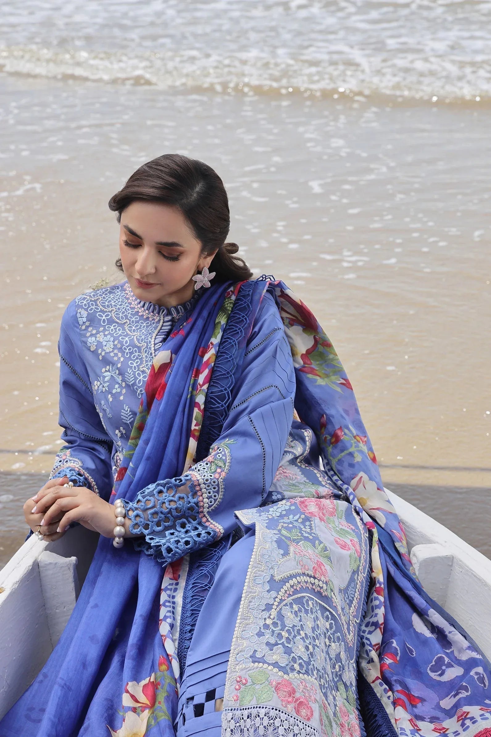 Maryam Hussain | Luxury Lawn 24 | AYRA - Aqsa Fabrics