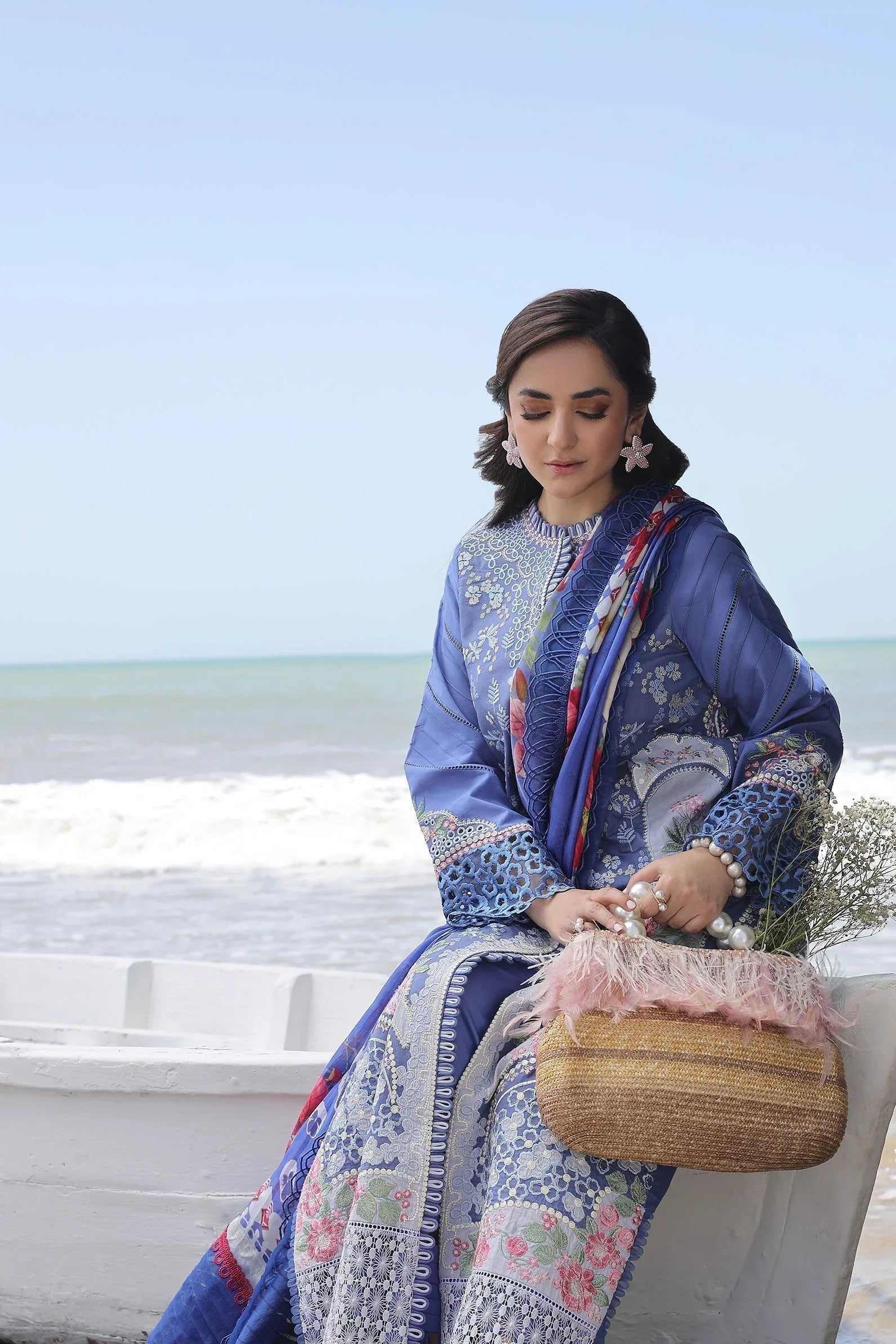 Maryam Hussain | Luxury Lawn 24 | AYRA - Aqsa Fabrics