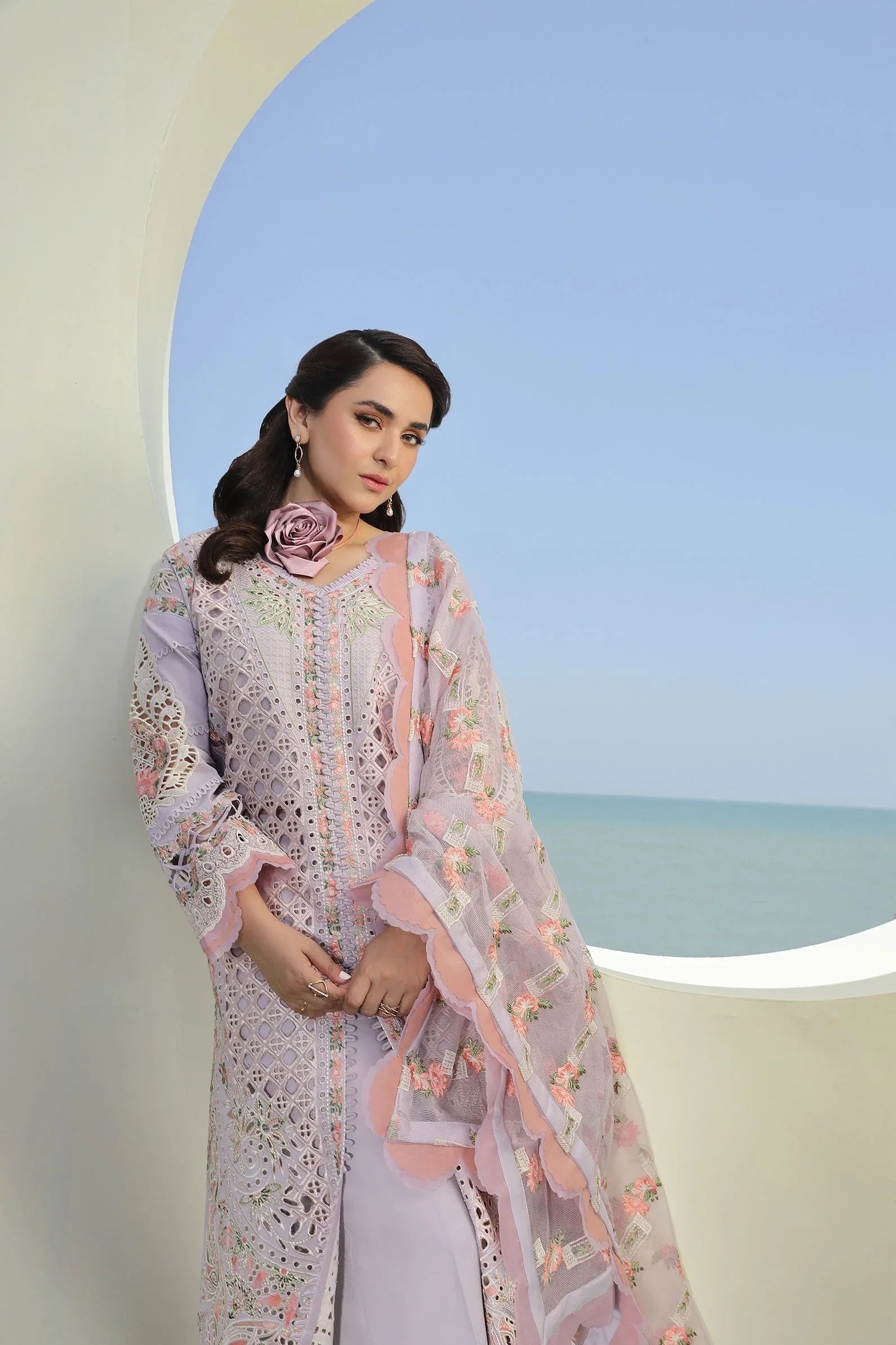 Maryam Hussain | Luxury Lawn 24 | FEROZ - Aqsa Fabrics
