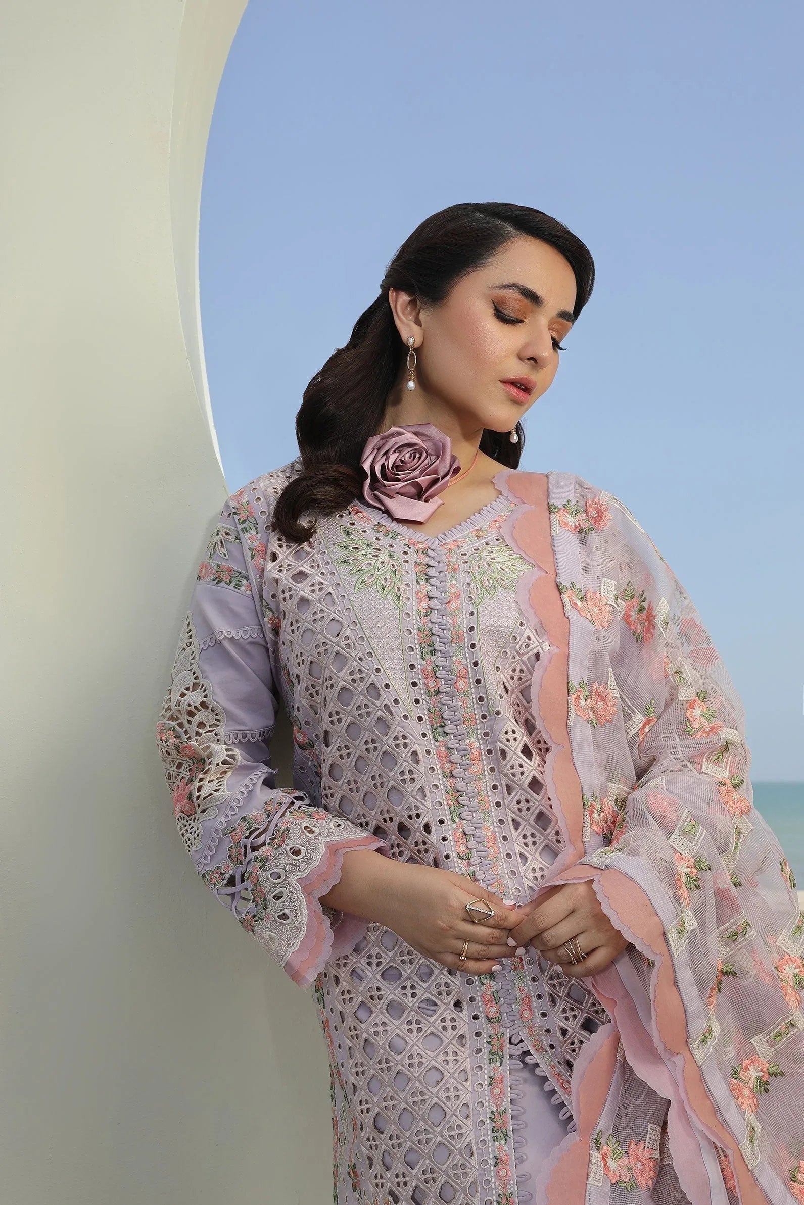 Maryam Hussain | Luxury Lawn 24 | FEROZ - Aqsa Fabrics