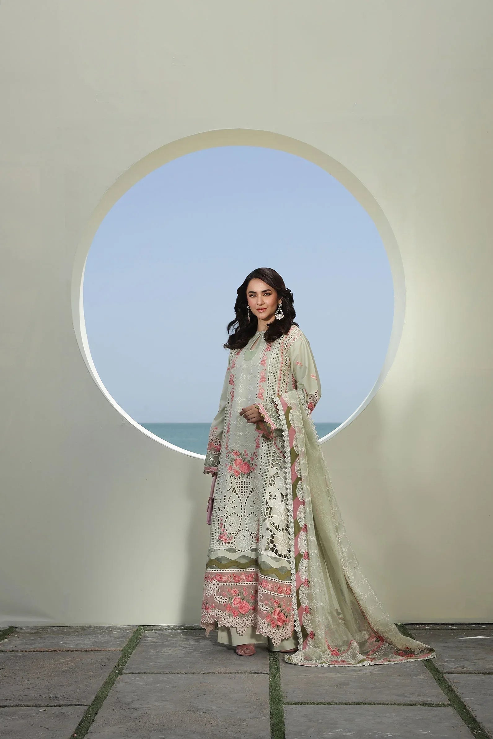 Maryam Hussain | Luxury Lawn 24 | HAVANA - Aqsa Fabrics