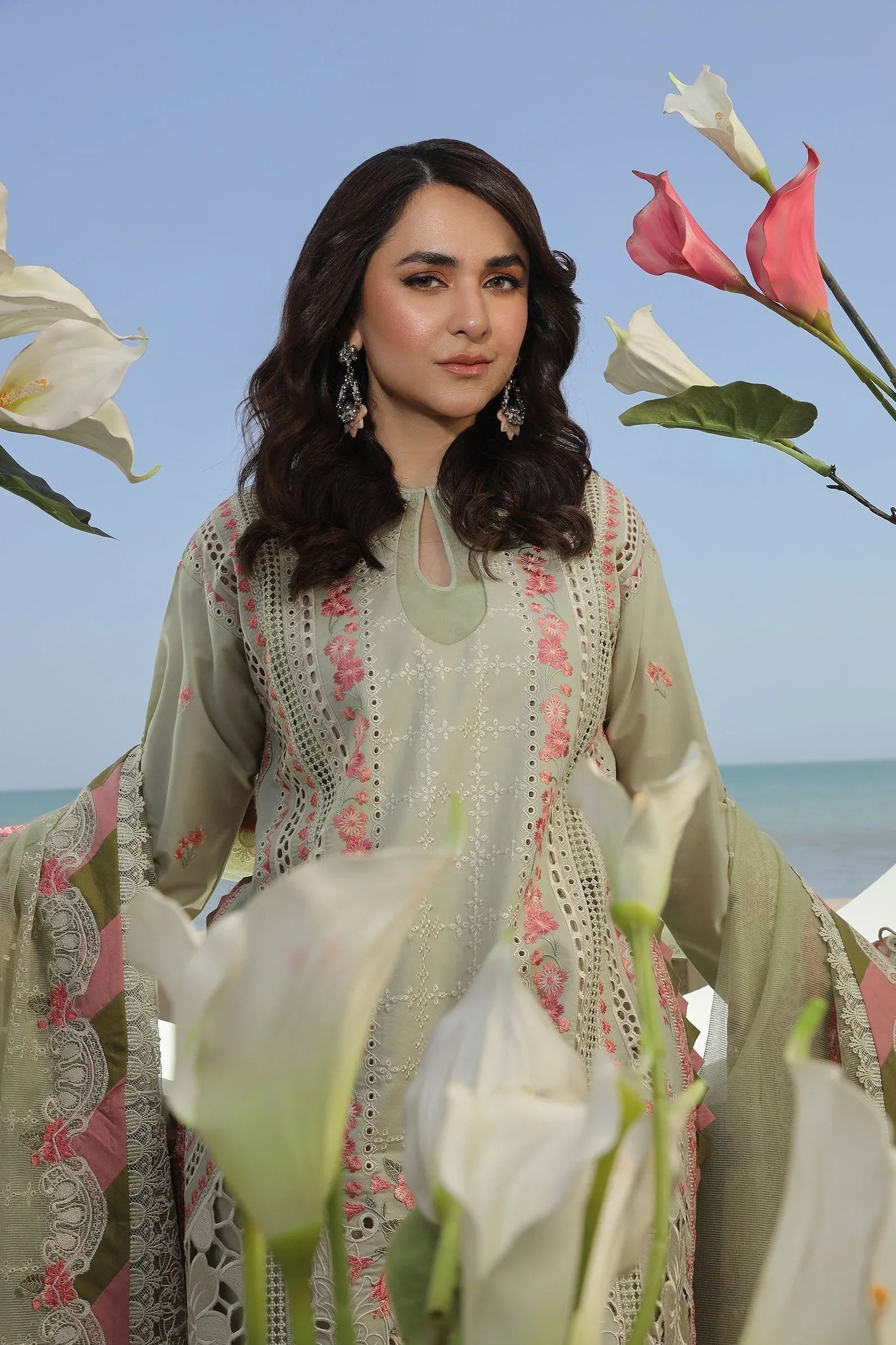 Maryam Hussain | Luxury Lawn 24 | HAVANA - Aqsa Fabrics