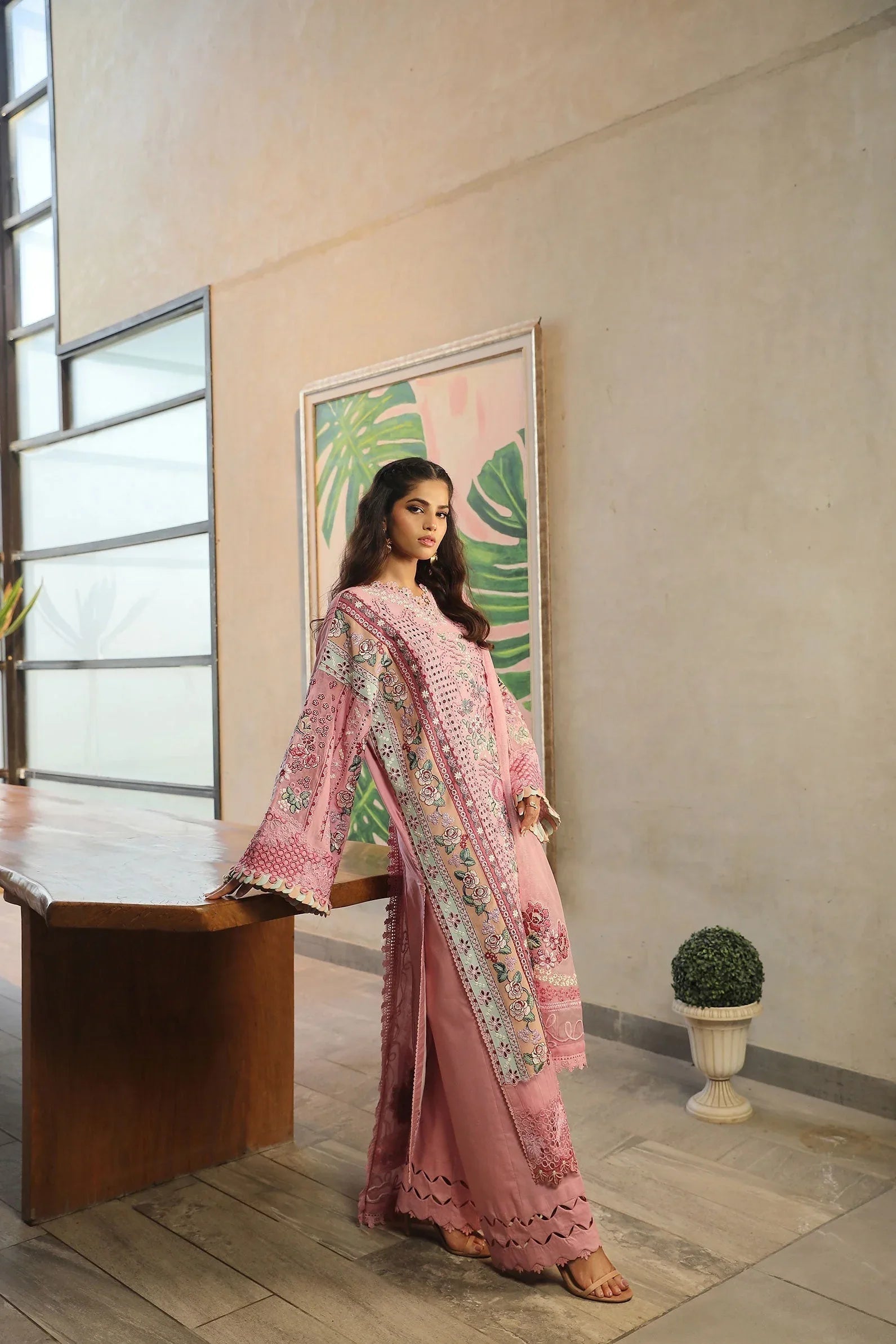 Maryam Hussain | Luxury Lawn 24 | CORAL - Aqsa Fabrics