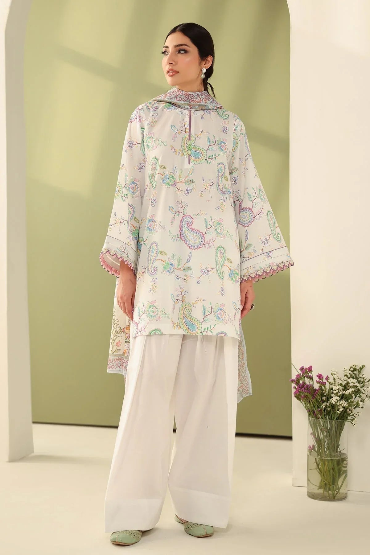 Baroque | Eid Printique | EMBROIDERED PRINTED LAWN UF-4179 - Aqsa Fabrics