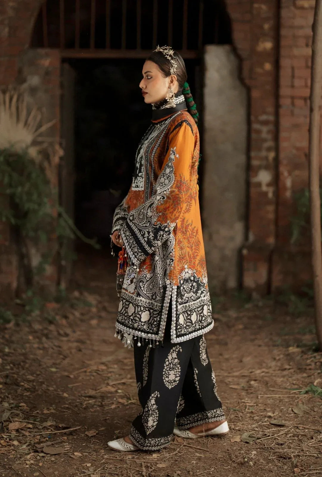 AJR Couture | Sard Sham | Mahrukh - Aqsa Fabrics