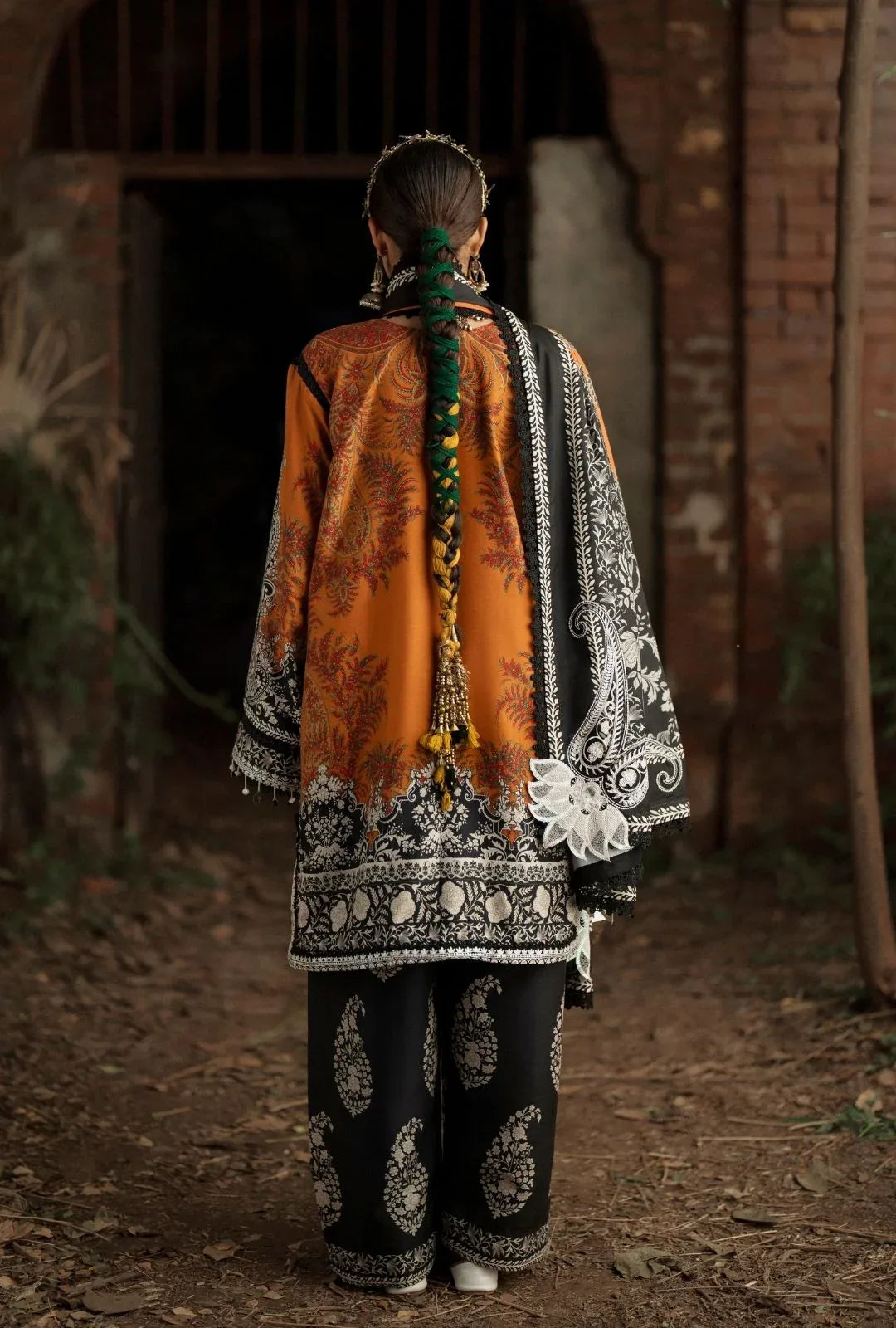 AJR Couture | Sard Sham | Mahrukh - Aqsa Fabrics